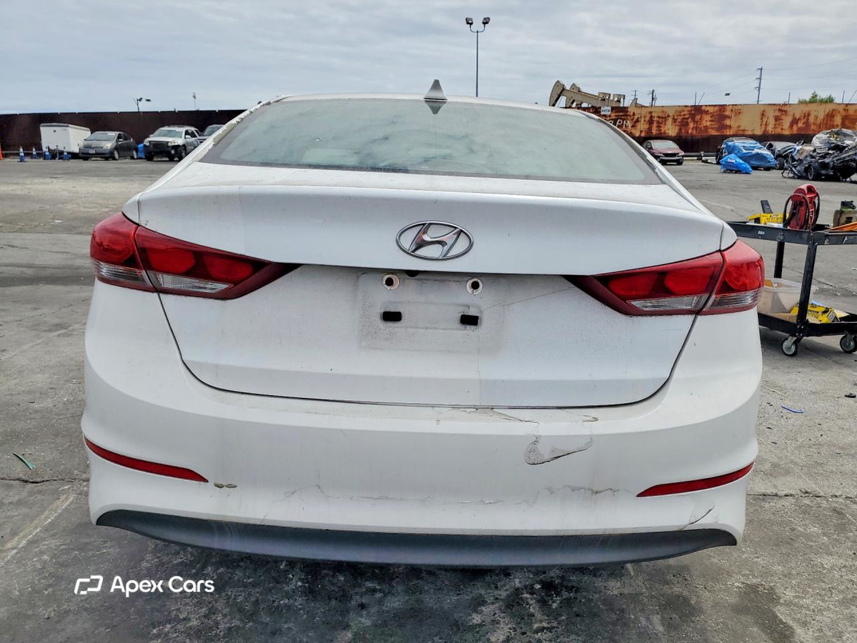 Hyundai Elantra 2017