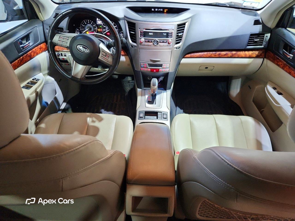 Subaru Outback 2011