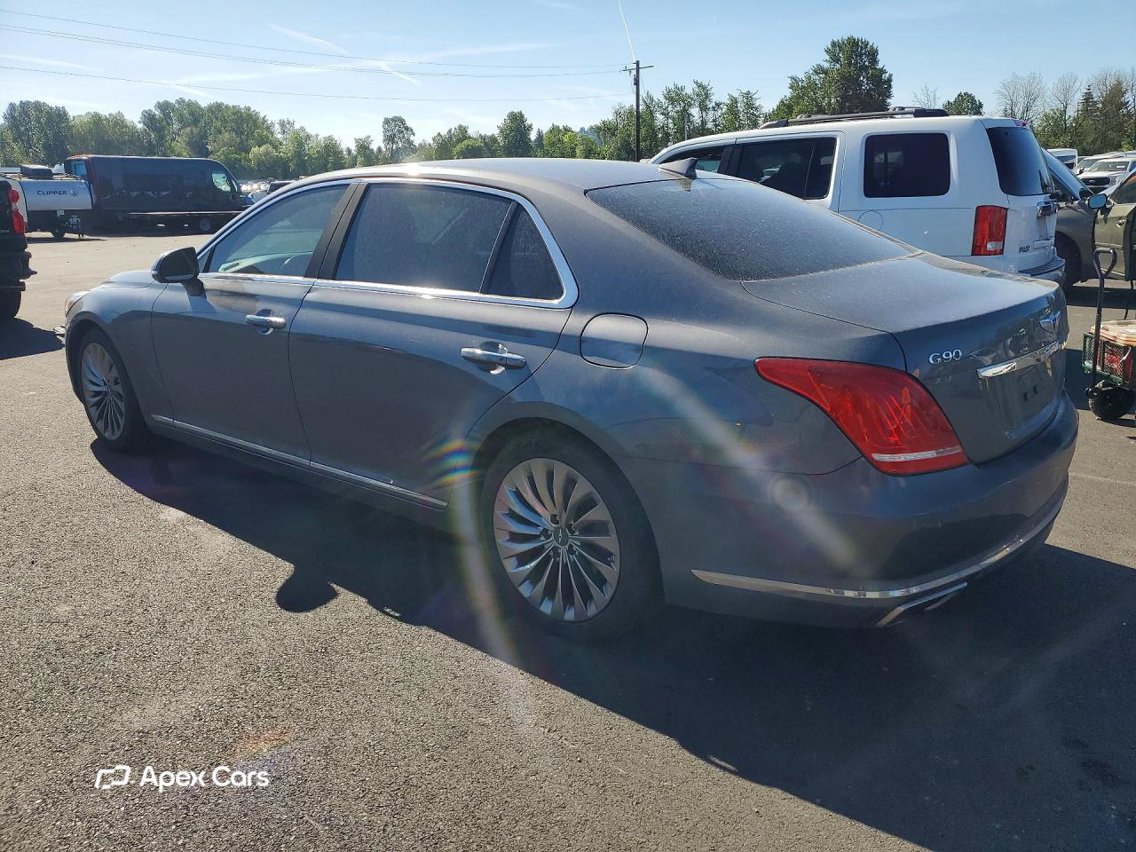 Genesis G90 2017