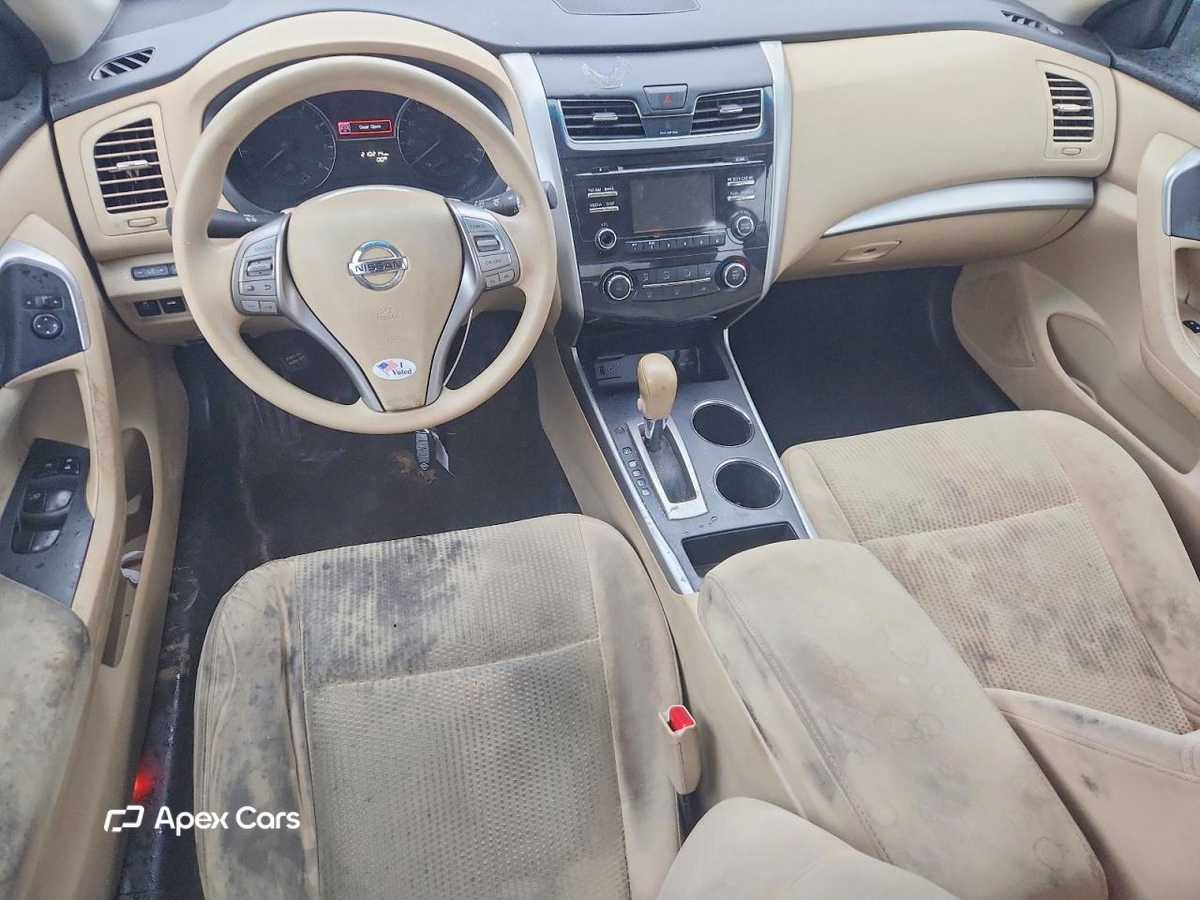 Nissan Altima 2015