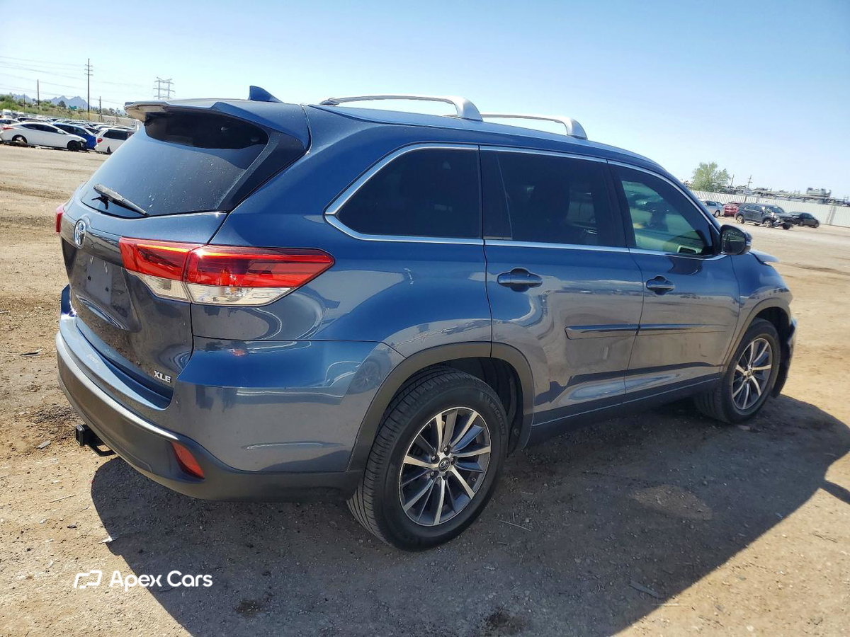 Toyota Highlander 2017