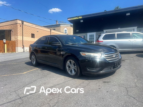 Ford Taurus 2015 - Image 1 of 10