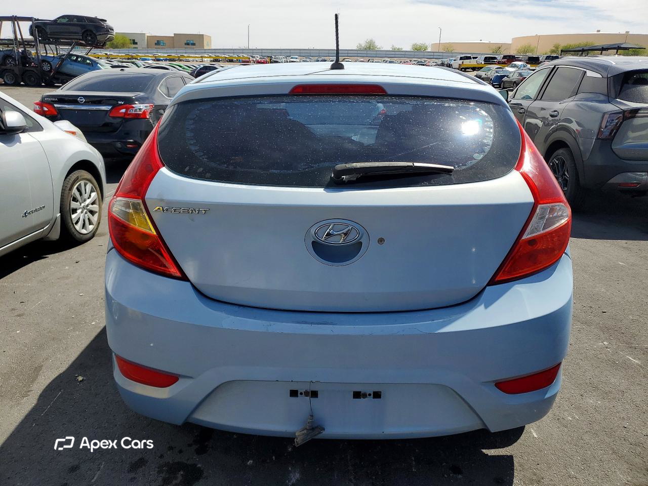 Hyundai Accent 2012