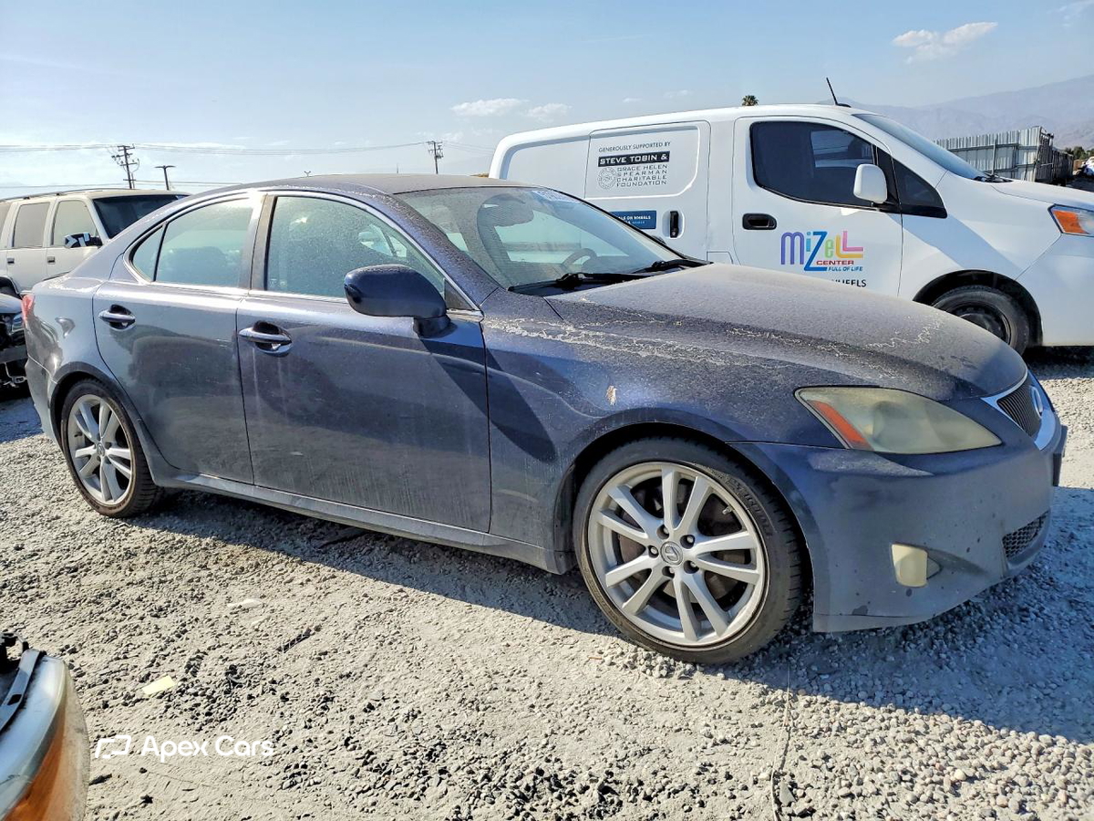 Lexus IS 2006