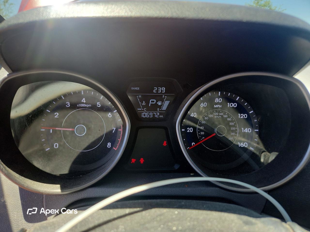 Hyundai Elantra 2015