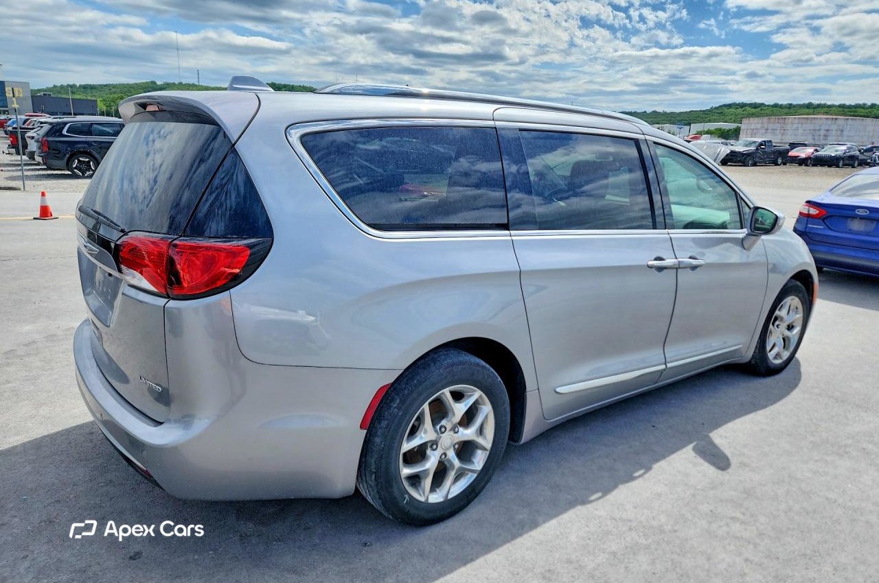 Chrysler Pacifica 2018