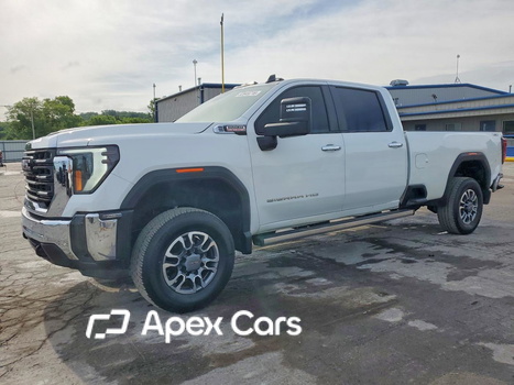 GMC Sierra 2024 - Image 1 of 12