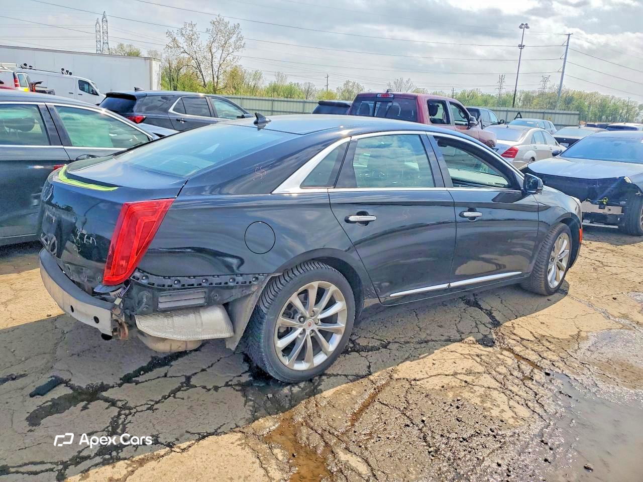 Cadillac XTS 2013