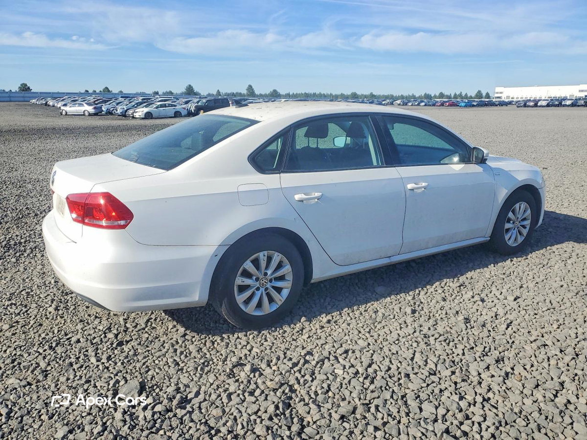 Volkswagen Passat 2013