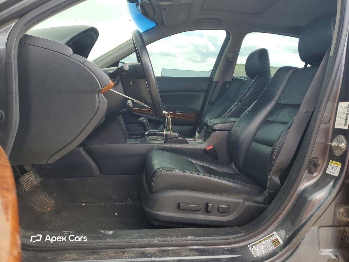 Honda Accord 2011