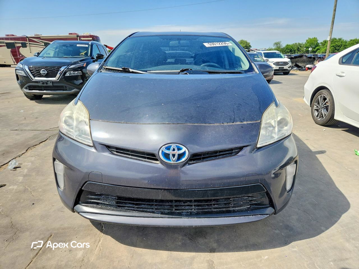 Toyota Prius 2015