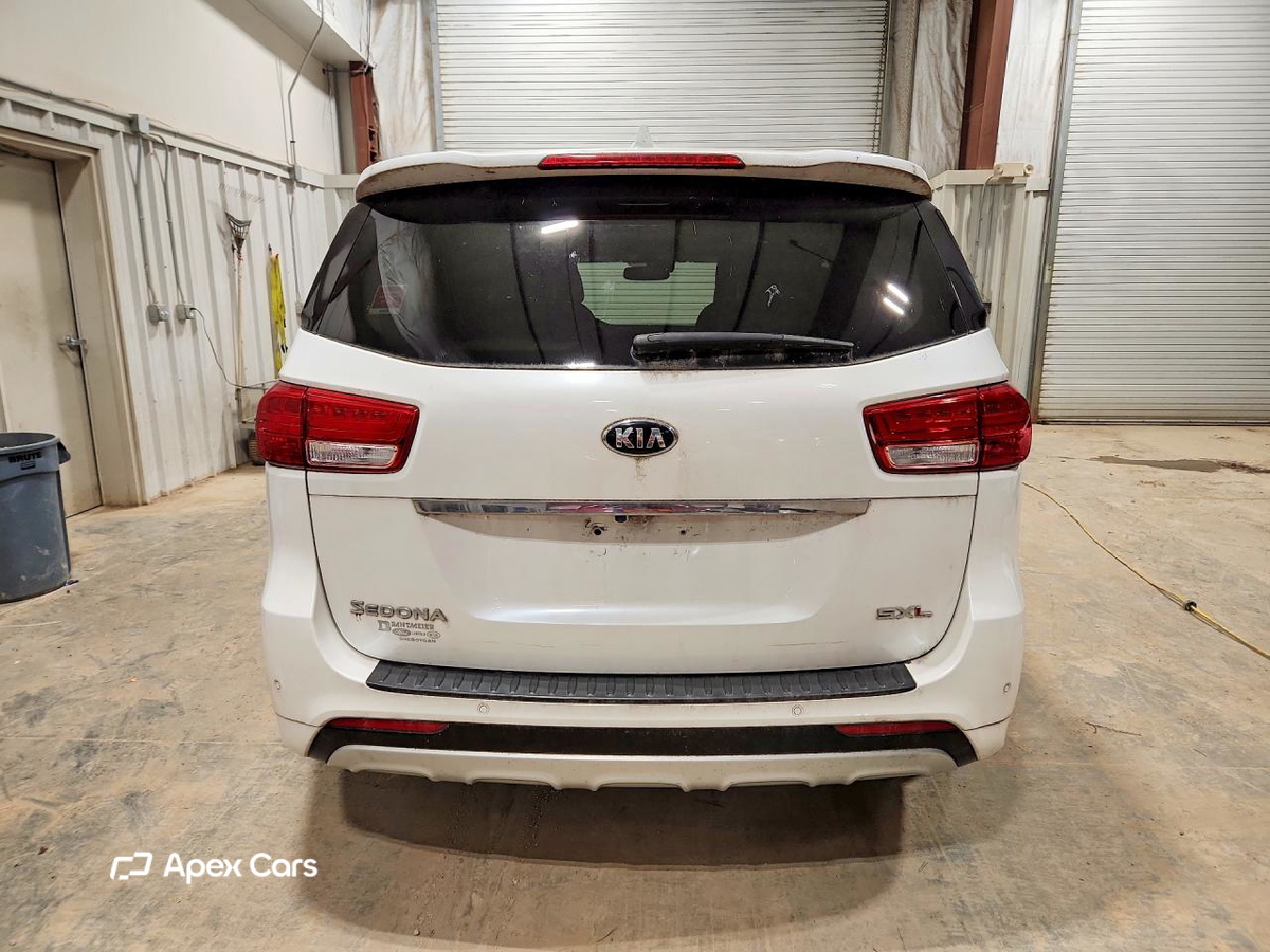 Kia Sedona 2016