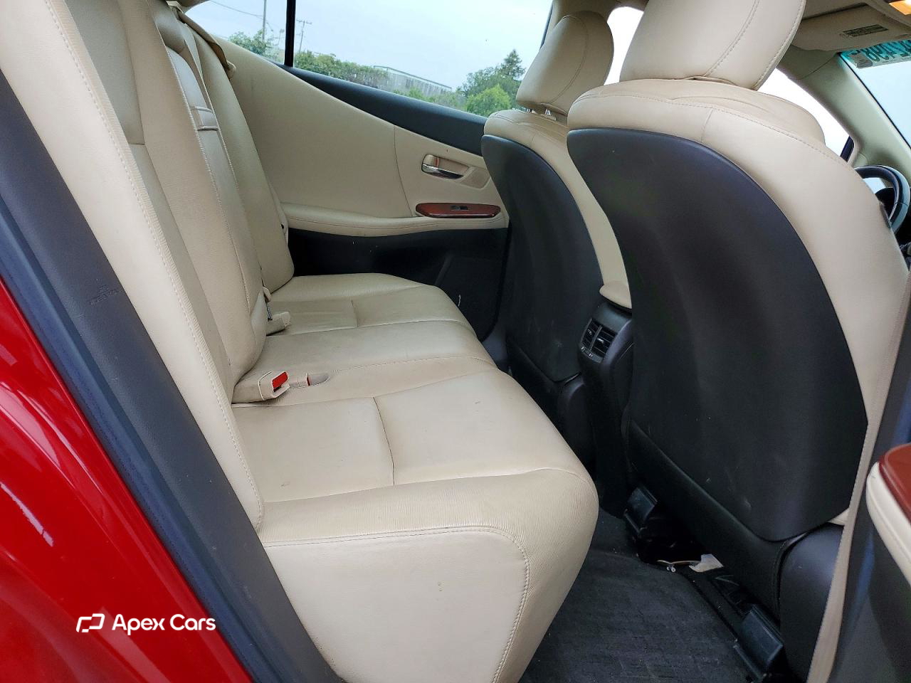 Lexus HS 2010
