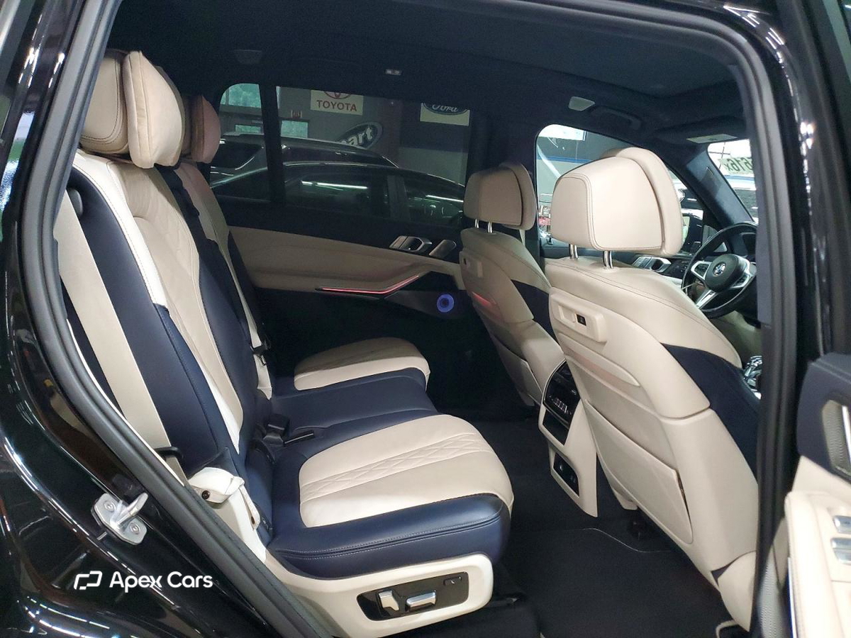 BMW X7 2020