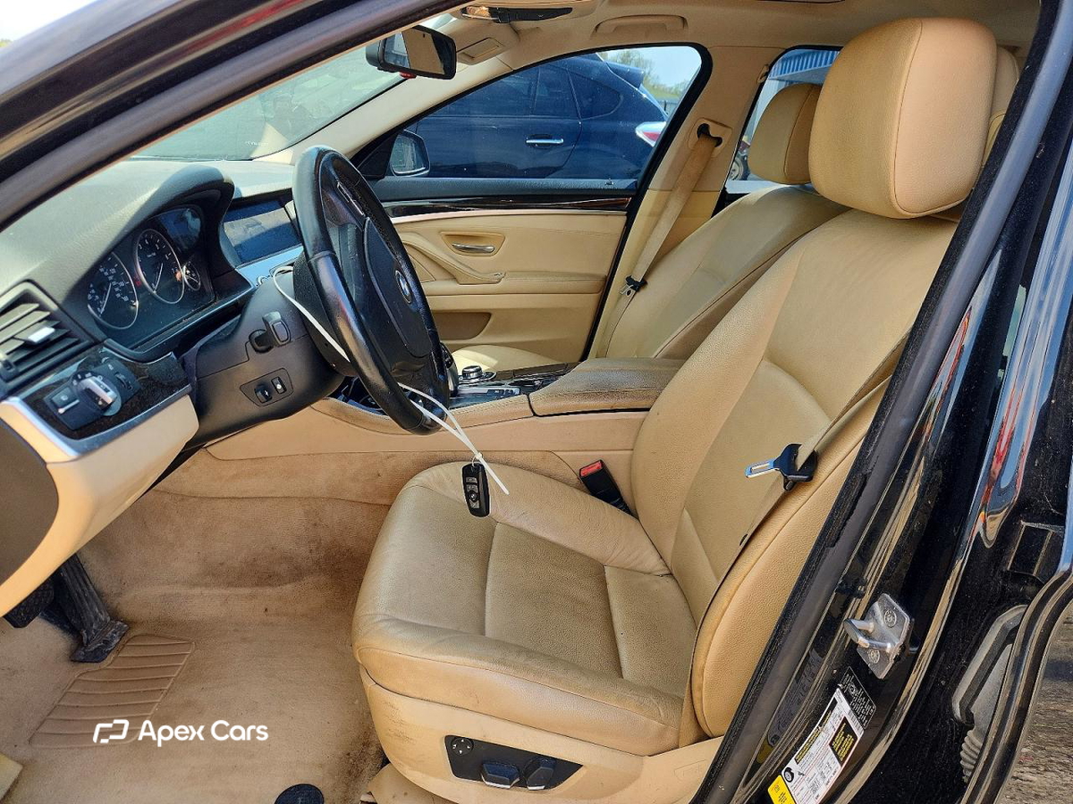 BMW Series 5 2011