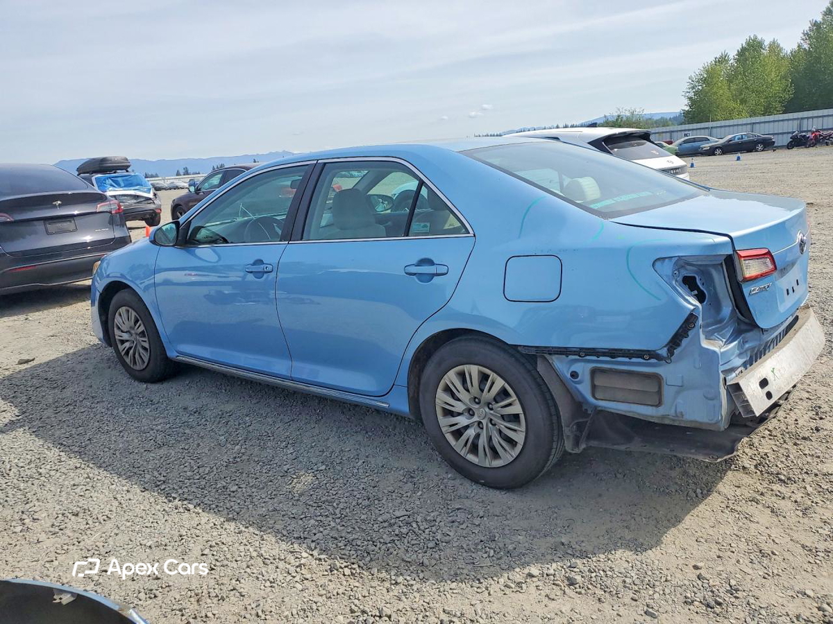 Toyota Camry 2012