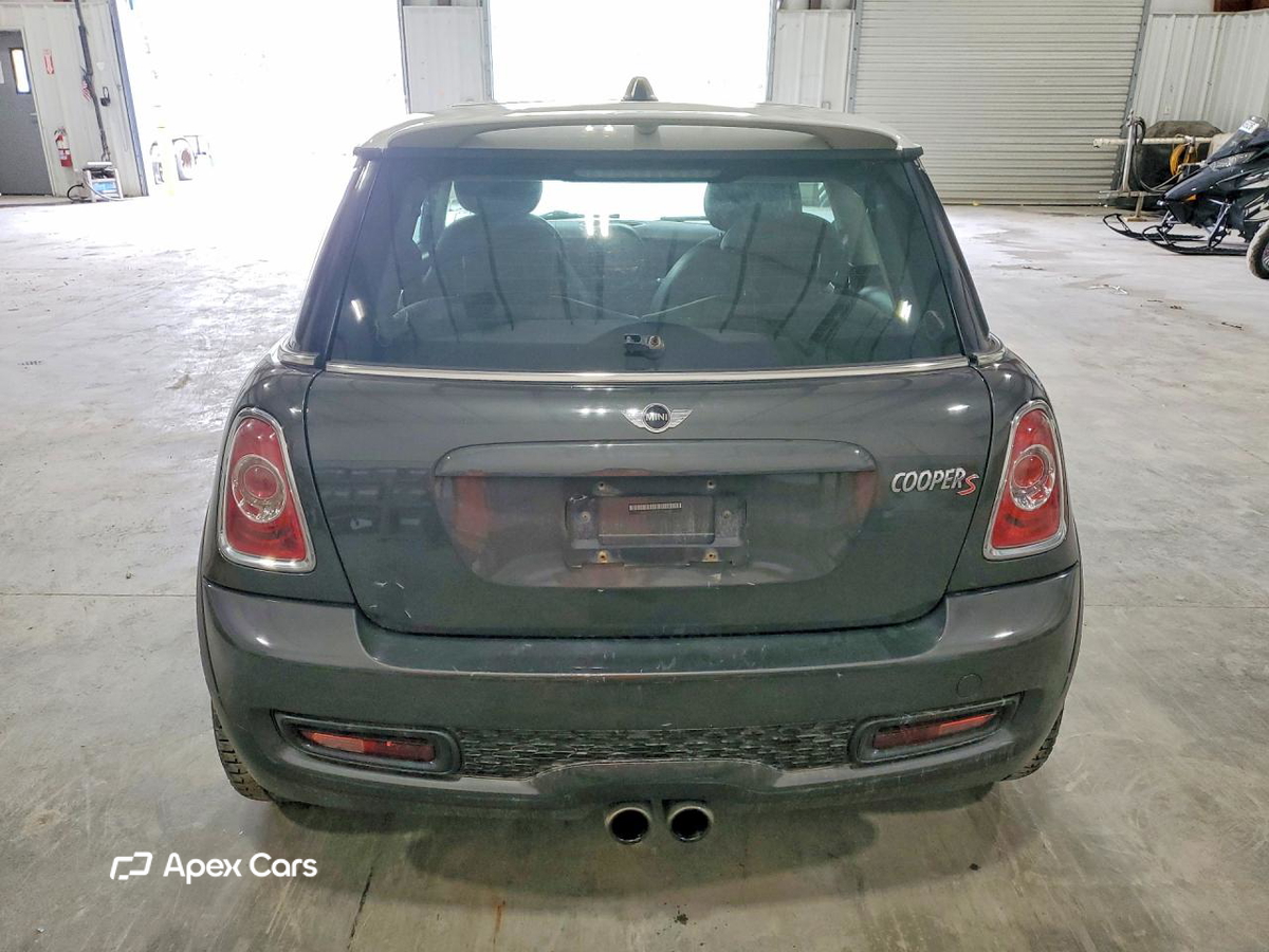 MINI Cooper 2012