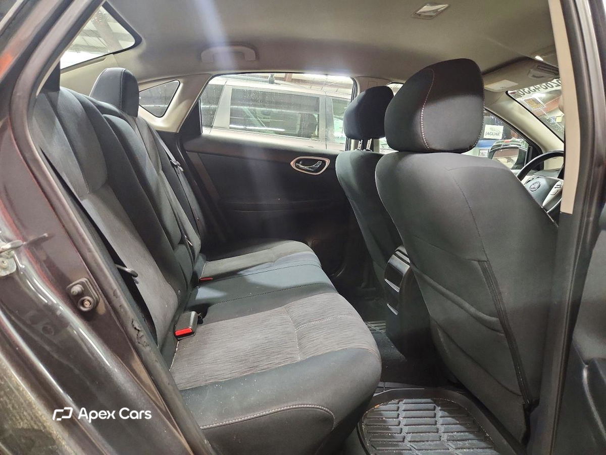 Nissan Sentra 2015