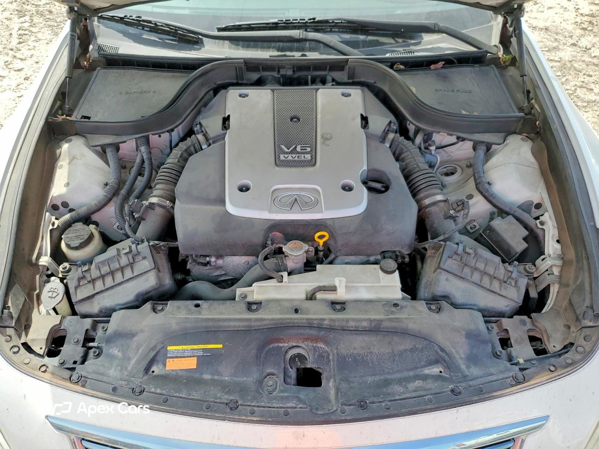 Infiniti G 2013