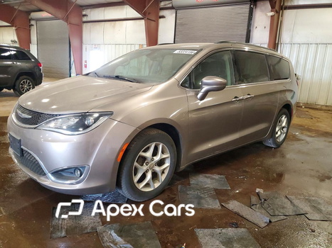 Chrysler Pacifica 2018 - Zdjęcie 1 z 13