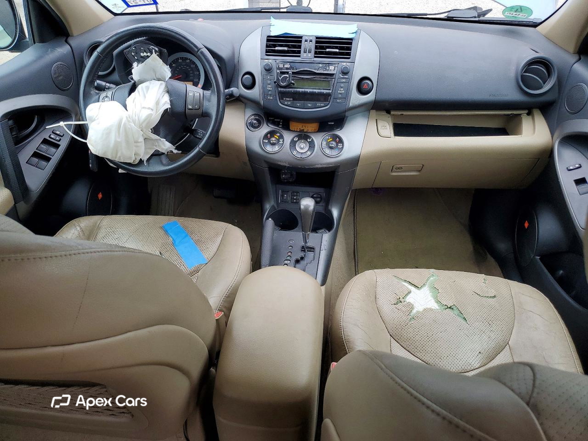 Toyota RAV 4 2011