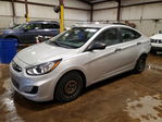 Hyundai Accent 2012