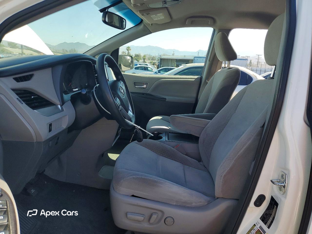 Toyota Sienna 2017