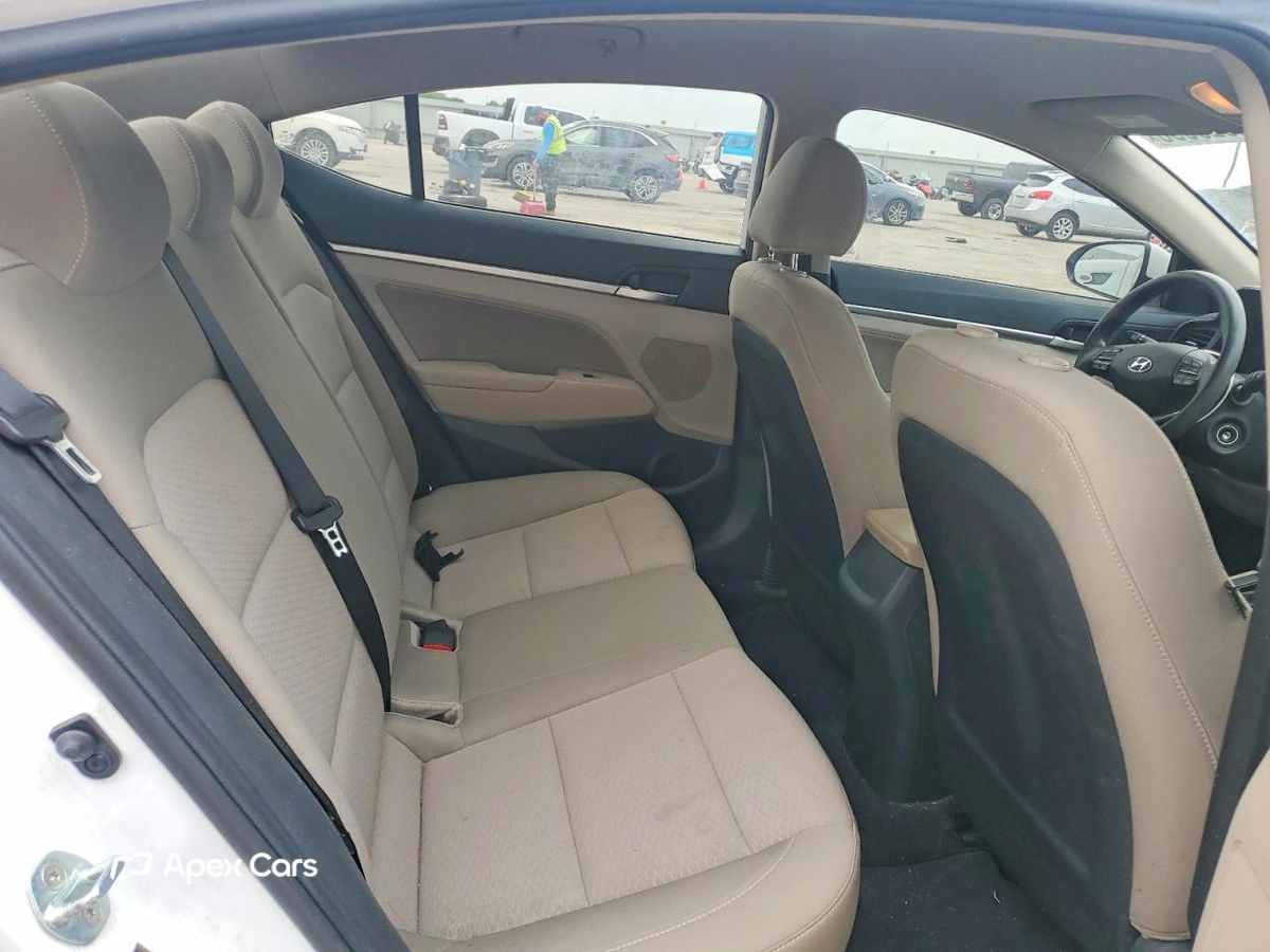 Hyundai Elantra 2020