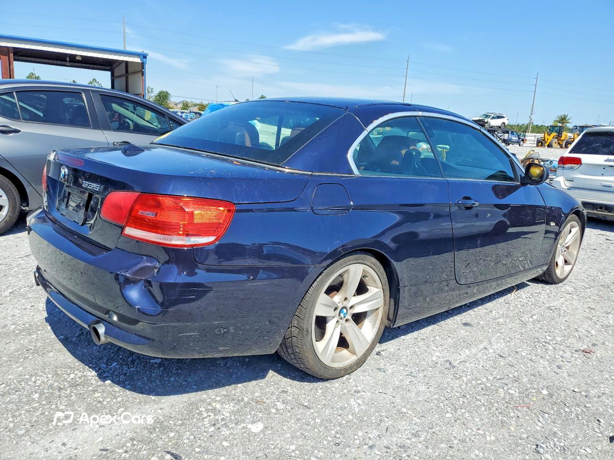 BMW Series 3 2010