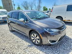 Chrysler Pacifica 2018