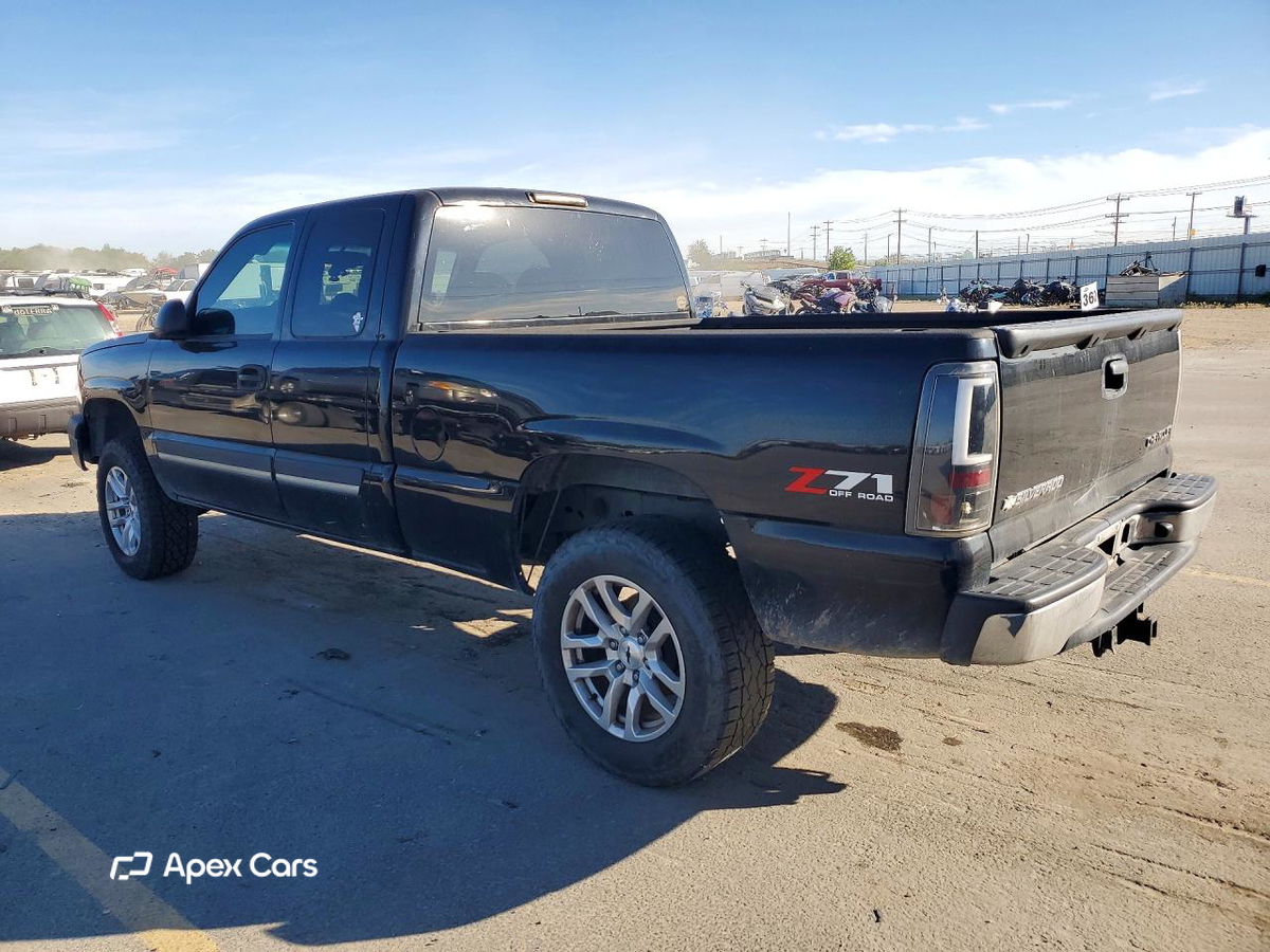 Chevrolet Silverado 2004