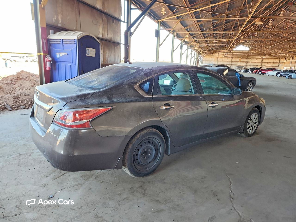 Nissan Altima 2015