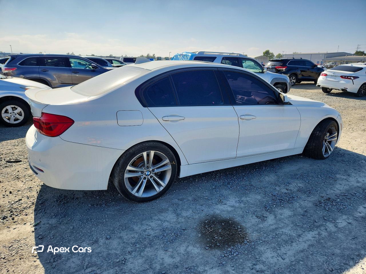 BMW Series 3 2016