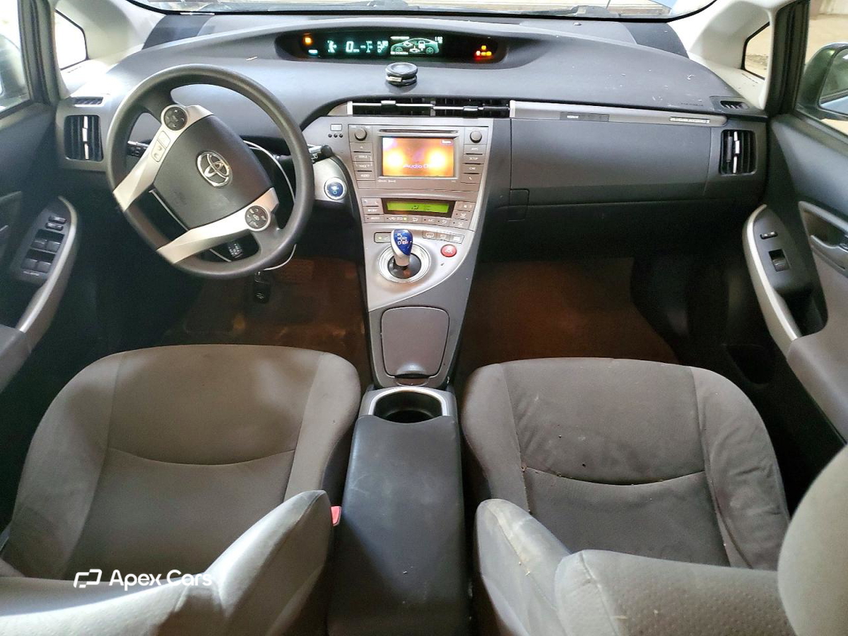 Toyota Prius 2012
