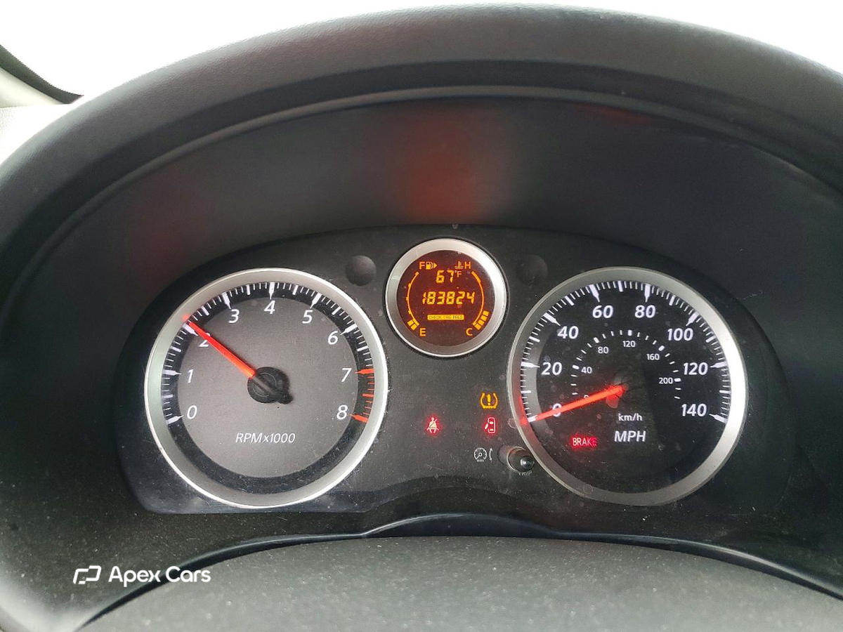 Nissan Sentra 2012