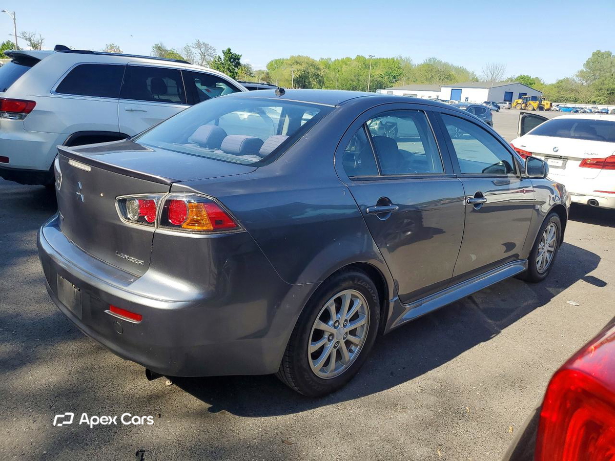 Mitsubishi Lancer 2011