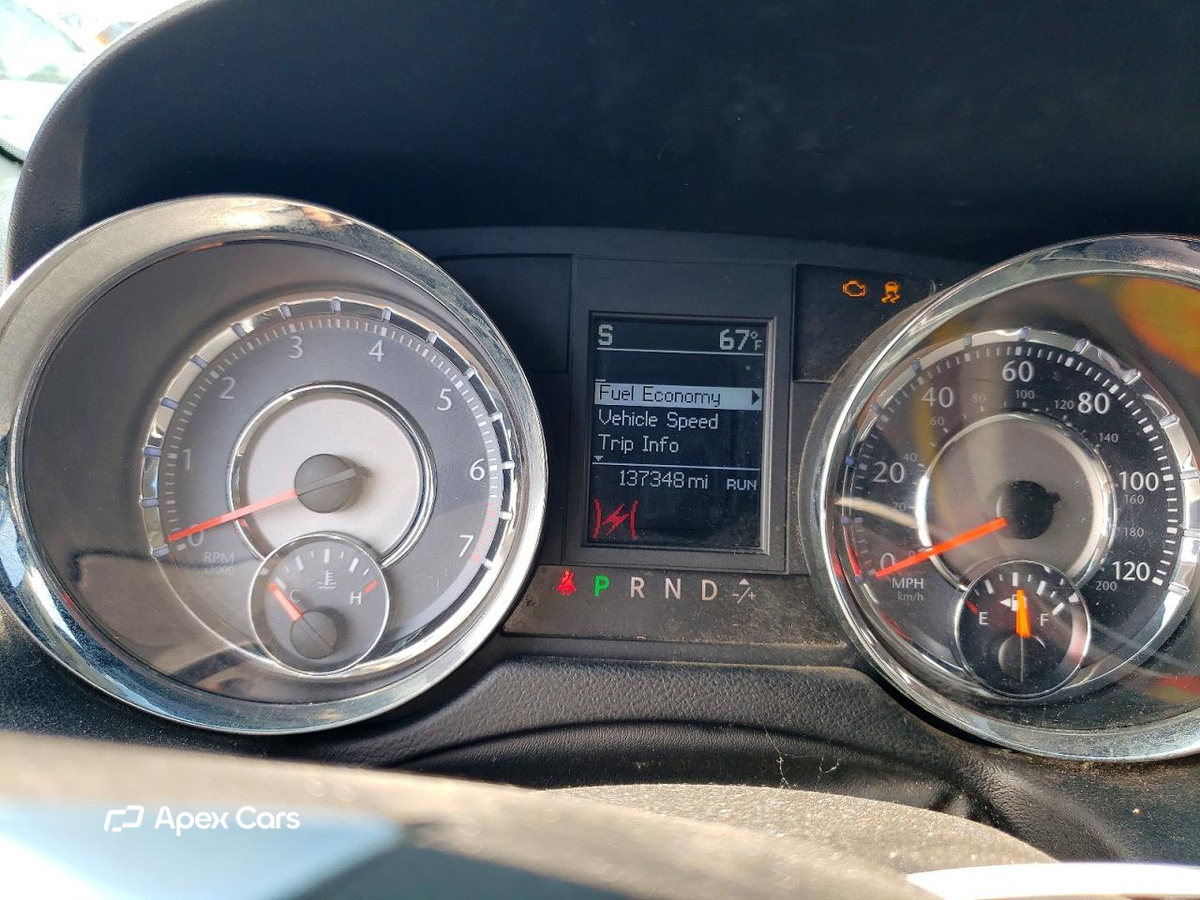 Chrysler Voyager 2012