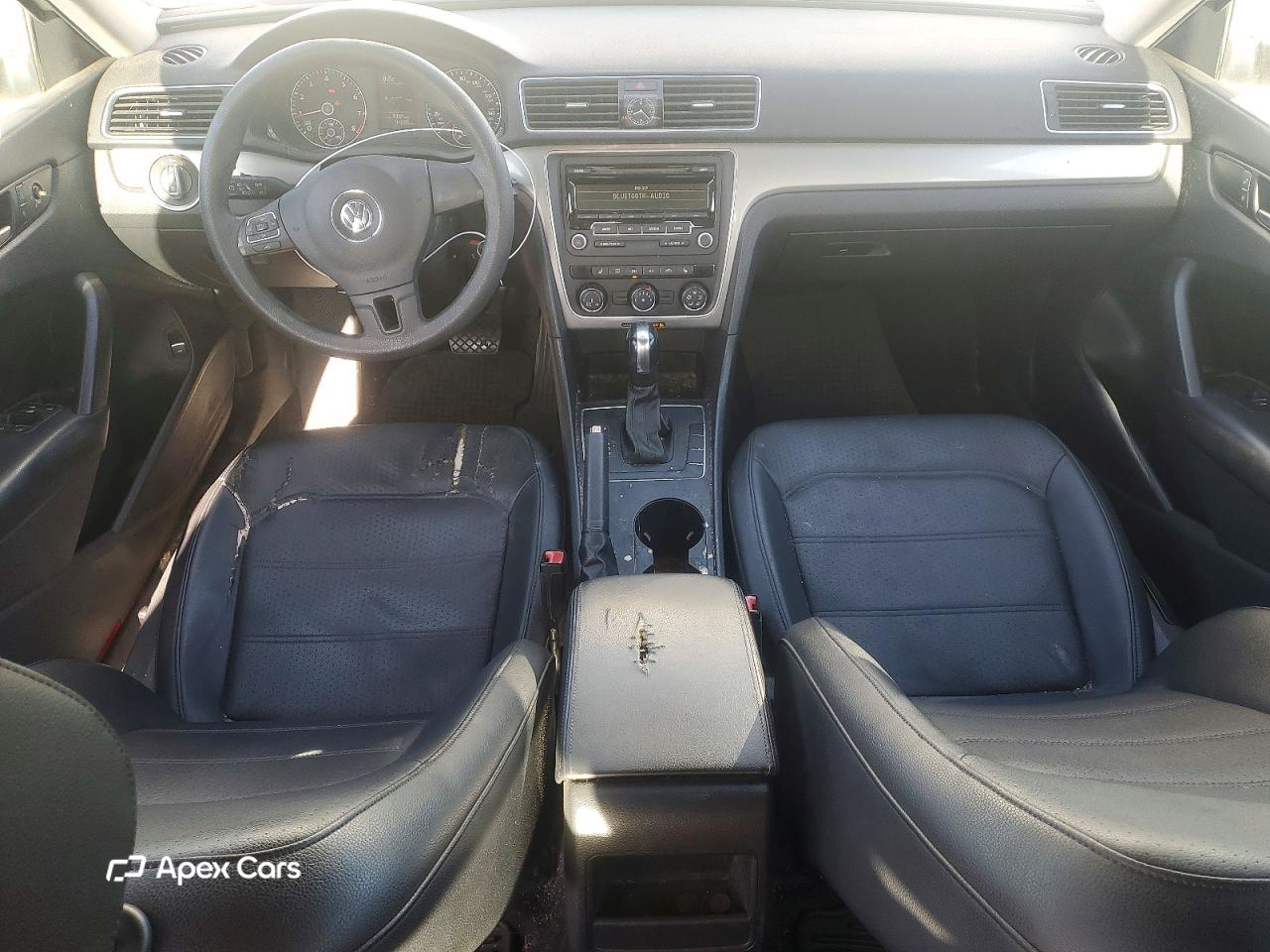 Volkswagen Passat 2013