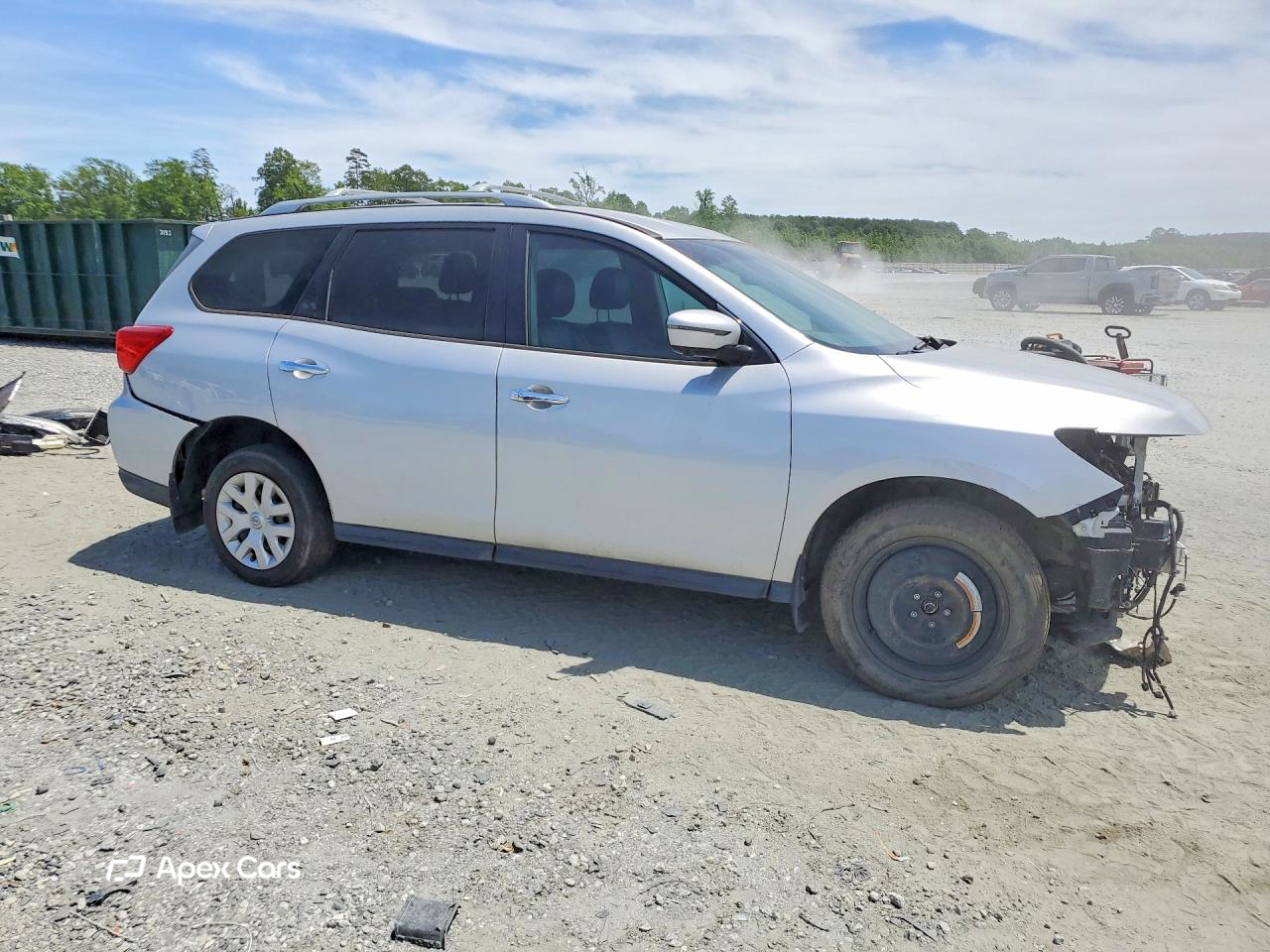 Nissan Pathfinder 2017