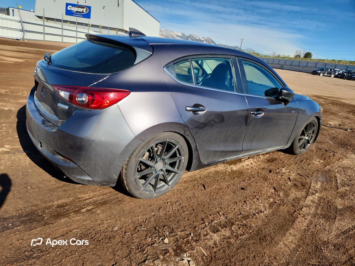 Mazda 3 2018