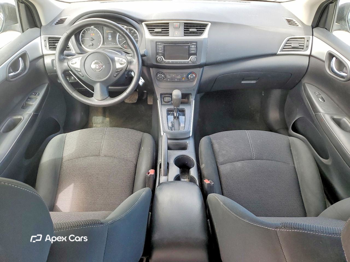 Nissan Sentra 2018