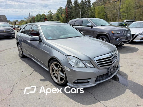 Mercedes-Benz E-klasse 2013 - Image 1 of 10