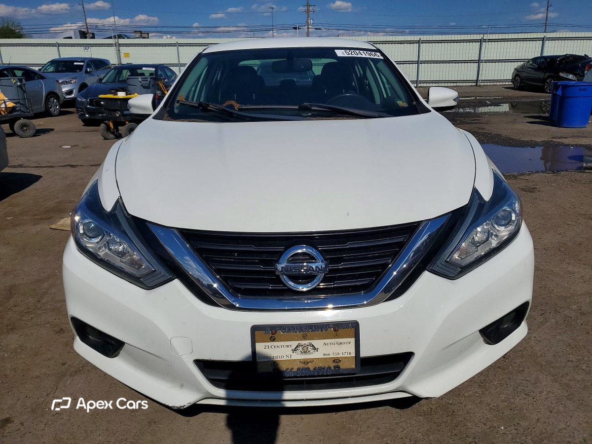 Nissan Altima 2018