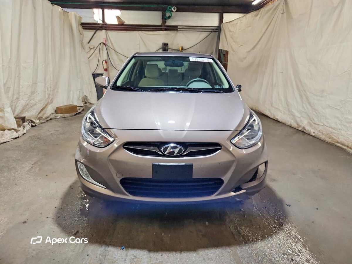 Hyundai Accent 2013