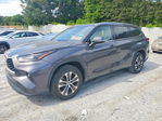 Toyota Highlander 2021