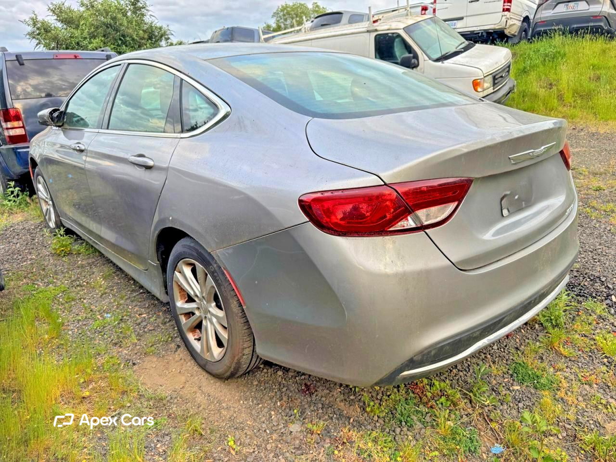 Chrysler 200 2015