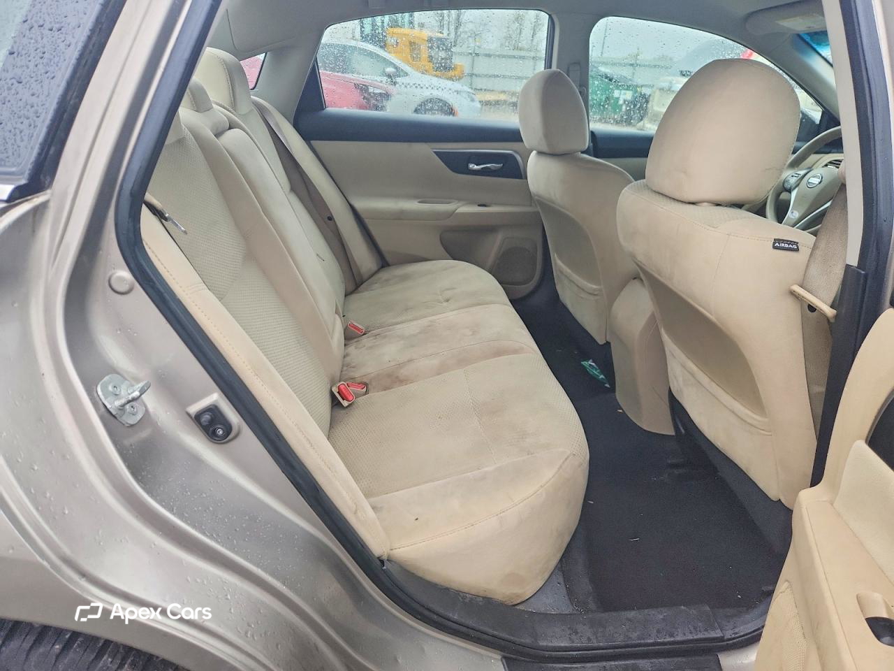 Nissan Altima 2015