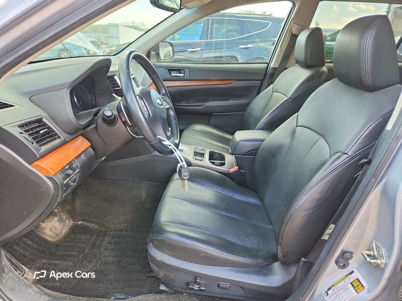 Subaru Outback 2014