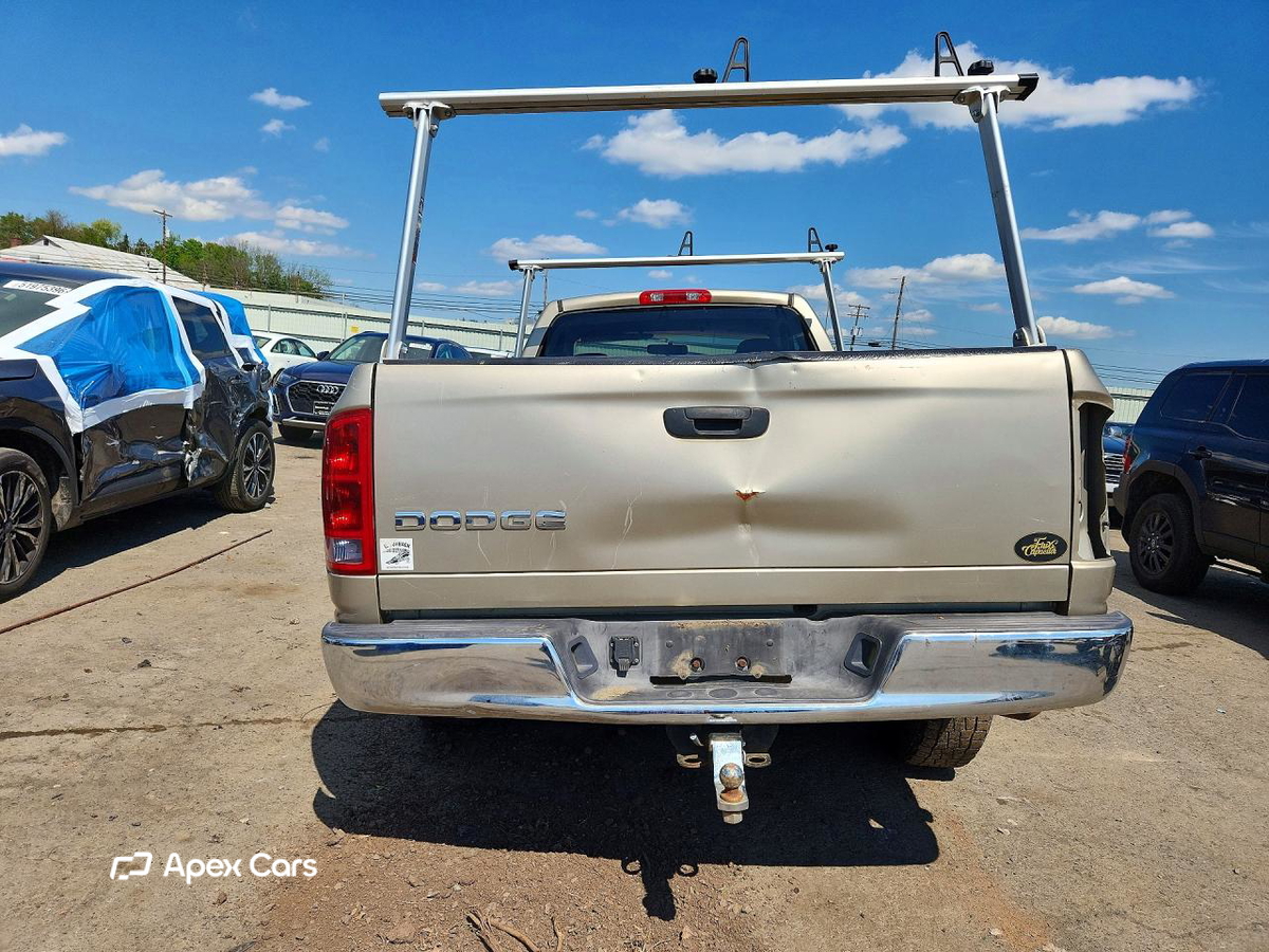 Dodge RAM 2002