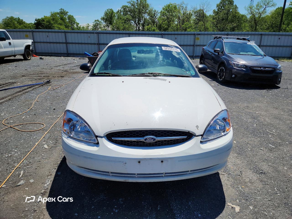 Ford Taurus 2001